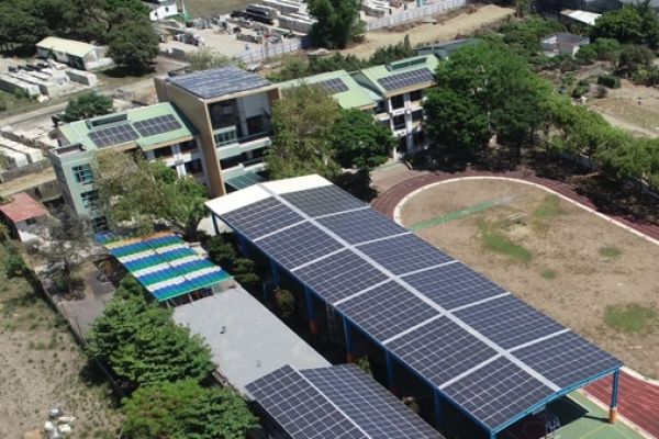 甲圍國小屋頂安裝太陽能工程
